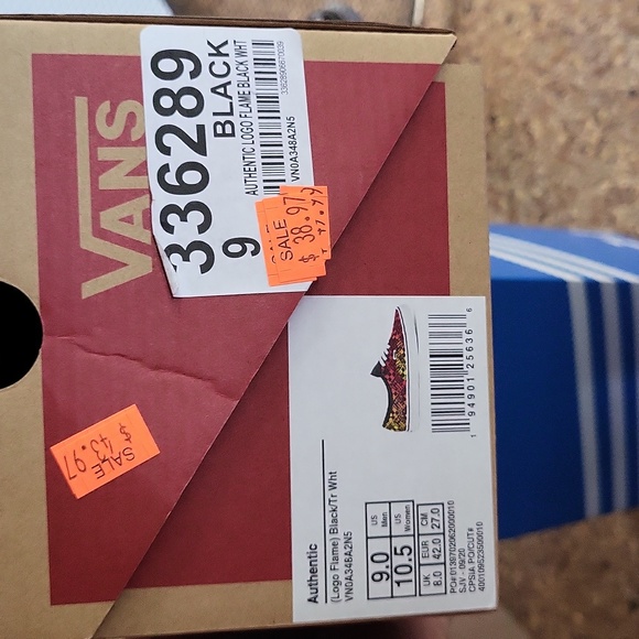 New Vans Authentic Flame logo - Picture 4 of 5